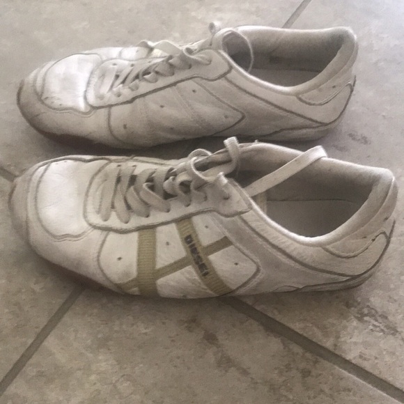 Diesel Sneakers - Picture 1 of 2